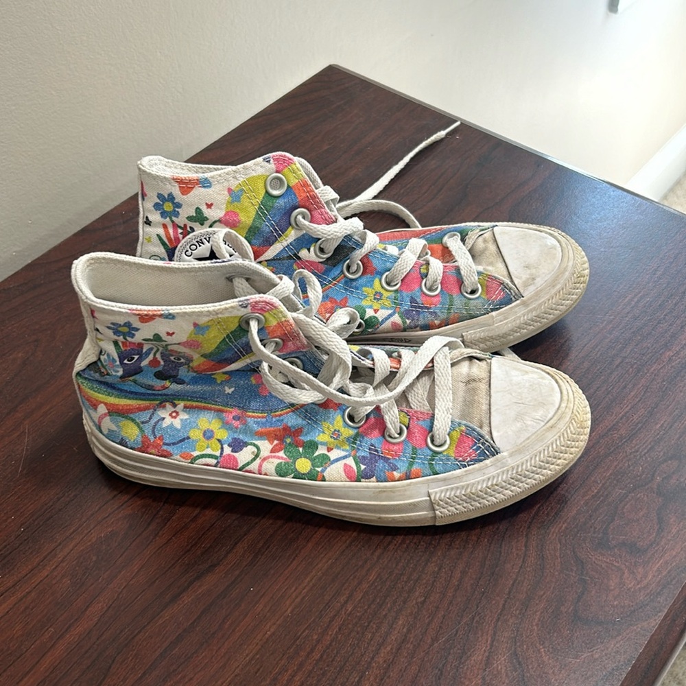 Pride/colorful converse size 6